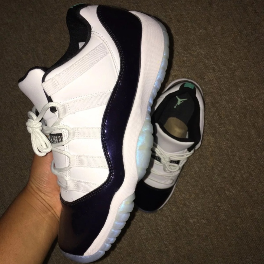 SOLD - Picture 4 of 5